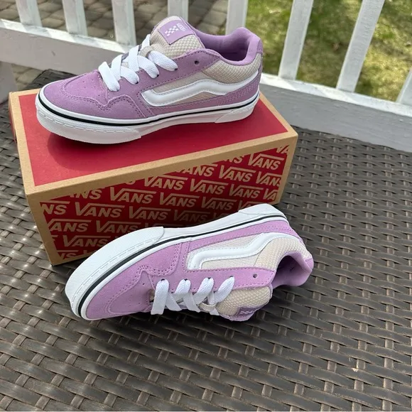 New Vans Purple Suede Caldrone Low Top Sneakers, Youth, Lavender Mist