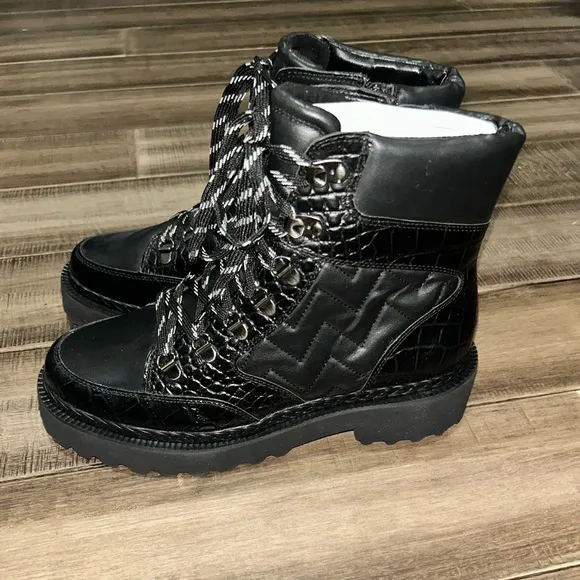 New Vince Camuto Combat Boots 10
