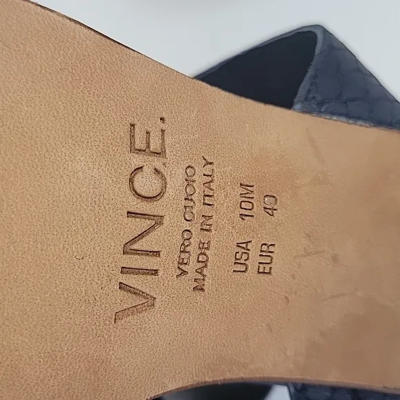 New, Vince Josslyn snake embossed city block heel sandals women's size 10