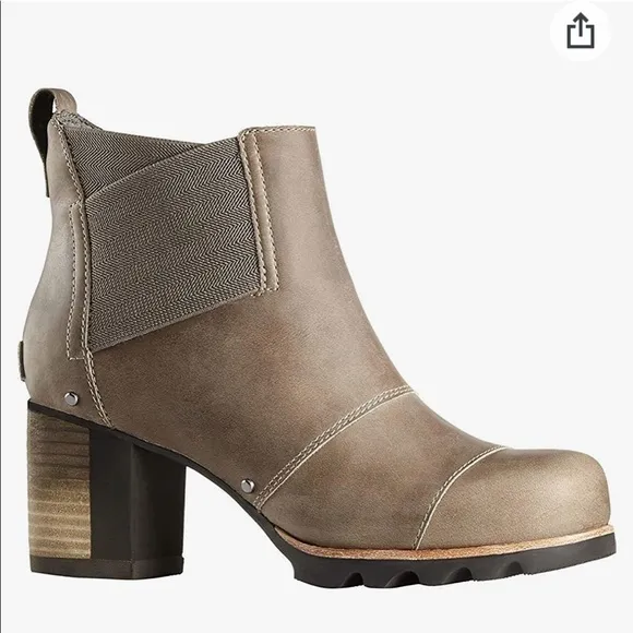 New Women’s Sorel Addington Chelsea Boots