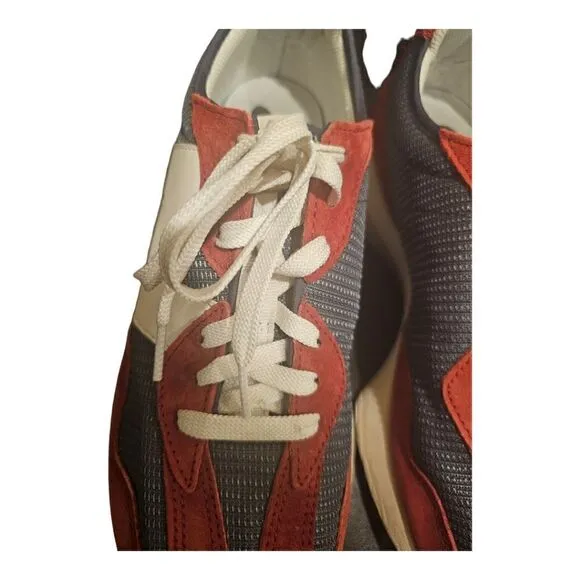 NEW BALANCE Intelligent Choice 327 V1 Low Top Sneakers - Size 11 1/2