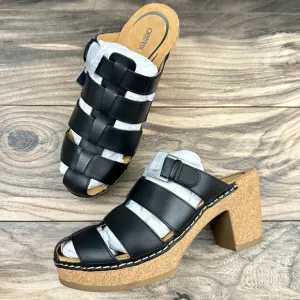 NIB Aetrex Cally 40 9-9.5 Black Leather Slip On Fisherman Heels Clog Sandals