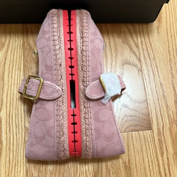 NIB! Coach 6B courtney mary jane signature canvas espadrilles in light rose.