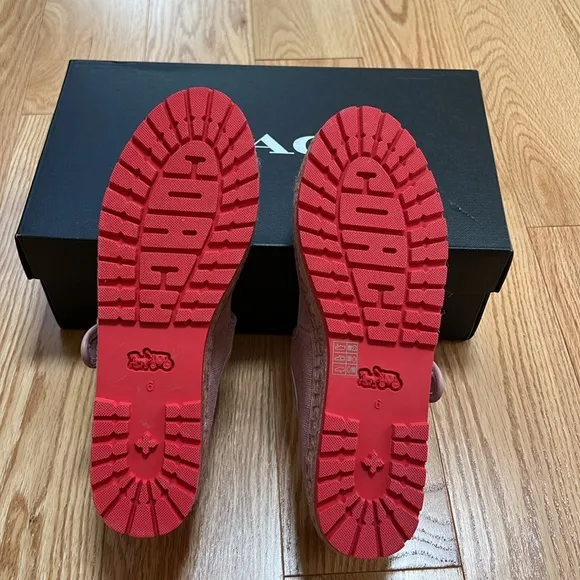 NIB! Coach 6B courtney mary jane signature canvas espadrilles in light rose.
