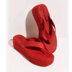 NIB FREE PEOPLE HAVEN THONG FLATFORM SANDAL FLAME RED SIZE 7