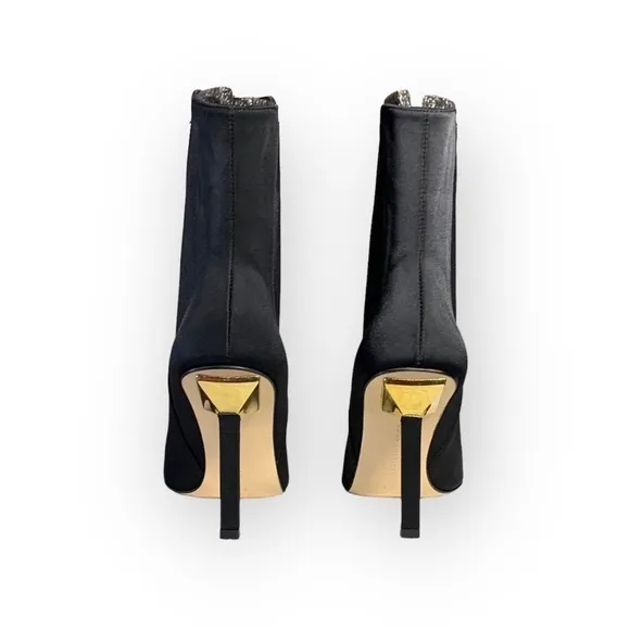 NIB Good American Pointed Toe Chelsea Bootie in  Neoprene Black  - Size 7.5
