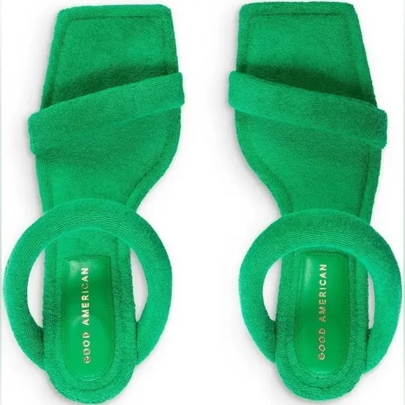 NIB GOOD AMERICAN TERRY SLIP ON SANDALS IN GREEN