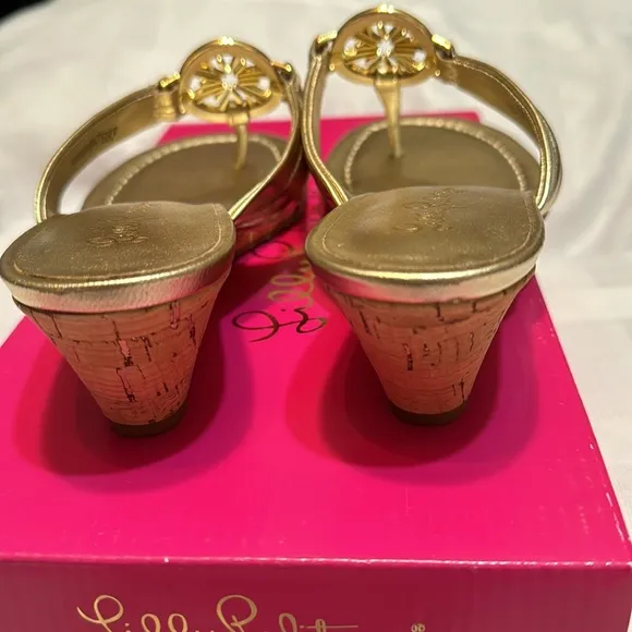 NIB Lilly Pulitzer Women’s Size 6.5 Gold Metallic Rousseau Wedge Sandals
