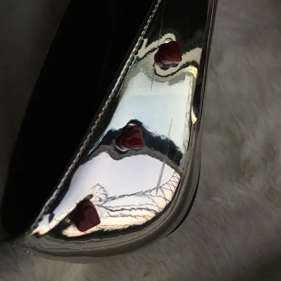 NIB LOVE MOSCHINO Metallic Pointed Toe Ballet Flats
