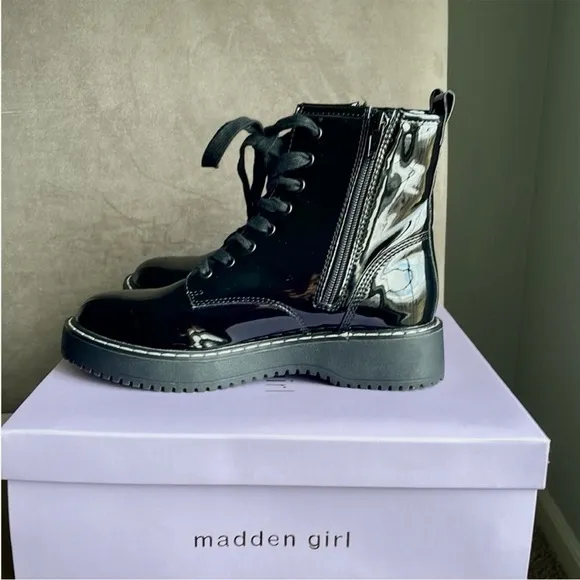 NIB! Madden Girl Platform Patent Leather Combat Boots!
