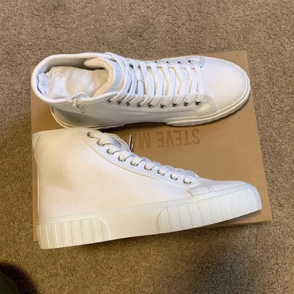 NIB Steve Madden Chanced White High Top Platform Sneakers  8.5 Leather &amp; Canvas
