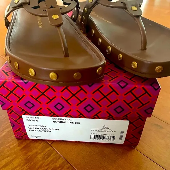 NIB TORY BURCH CLOUD COIN SANDALS NATURAL TAN/ LT BROWN SZ 5
