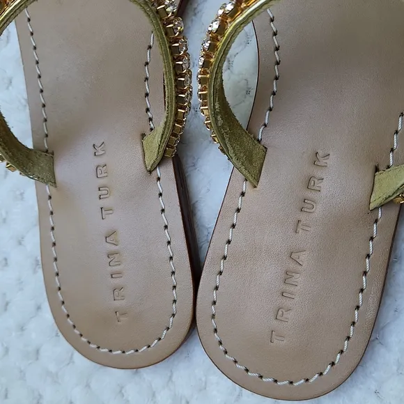 NIB Trina Turk Oasis Metallic Rhinestone Gold Sandals