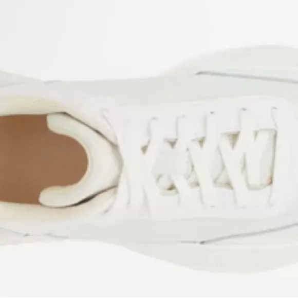 NIB Women Sorel White Ona Platform Sneakers