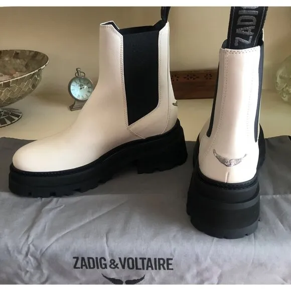 NIB Zadig &amp; Voltaire Chelsea Boots White with Wing Charm Leather Size 39 / US 8