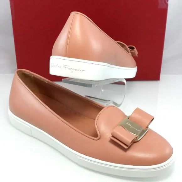 NIB$530 SALVATORE FERRAGAMO Novello Leather Vara Bow Soft Flat Slip-on Pump 9.5C