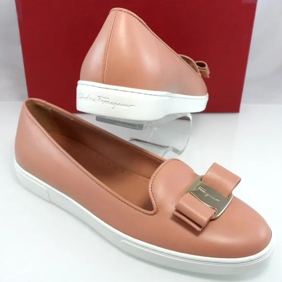 NIB$530 SALVATORE FERRAGAMO Novello Leather Vara Bow Soft Flat Slip-on Pump 9.5C