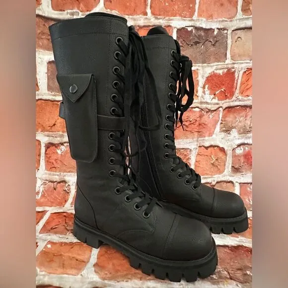 NIB Widow goth bring the pain mini pocket combat boots Sz 7 Halloween