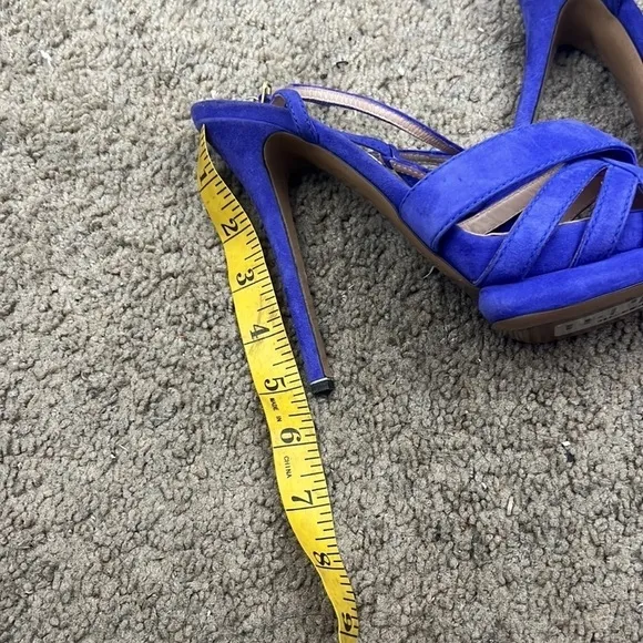 Nicholas Kirkwood Suede T-Strap Sandals