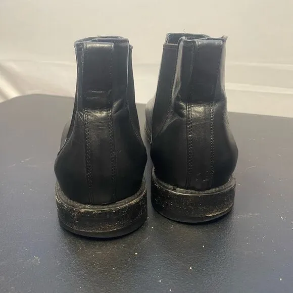 Nicole Leather Chelsea Boots