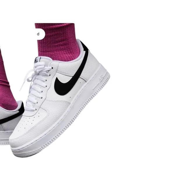 Nike Air Force 1 ‘07 Low Sneakers Siz 10.5