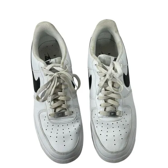 Nike Air Force 1 ‘07 Low Sneakers Siz 10.5