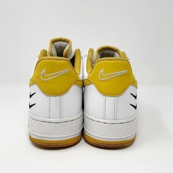 Nike Air Force 1 '07 Low Top Sneakers