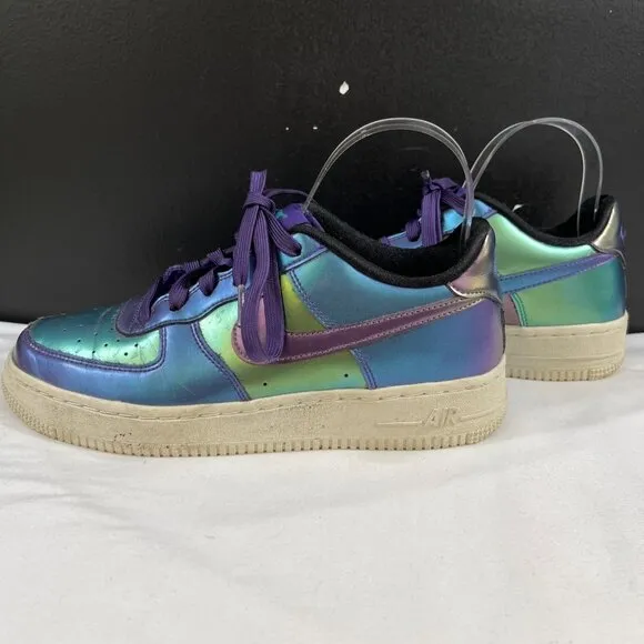 Nike Air Force 1 Boy's Blue Holographic Low Top Sneakers Size 5Y SKU 6115