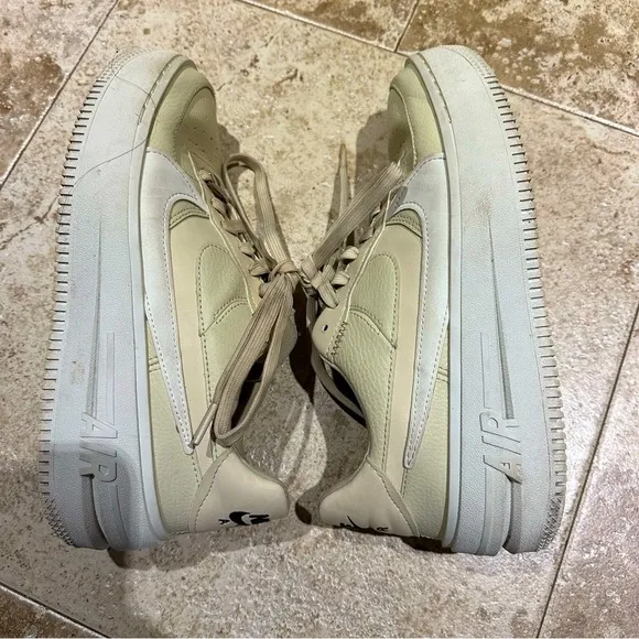 Nike air force 1 platform sneakers