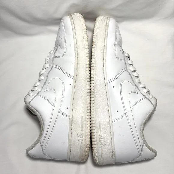 Nike Air Force 1 White Low Top Lace Up Sneakers Men’s 10.5
