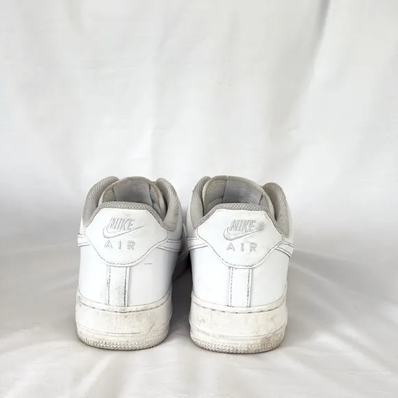 Nike Air Force 1 White Low Top Lace Up Sneakers Men’s 10.5