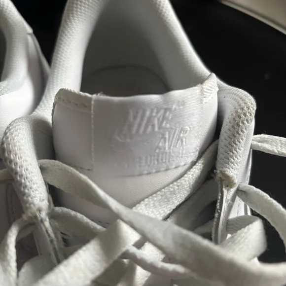 Nike Air Force 1 White Low Top Men's Classic AF1 Sneakers Size 11.5