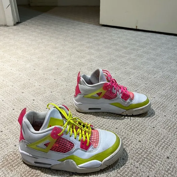 Nike Air Jordan 4 Retro “Lemon Venom” Low Top Sneakers.