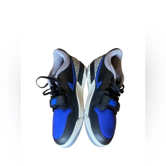 Nike Air Jordan Legacy 312 Low sneakers. Size Mens 10.5.‎ Brand new