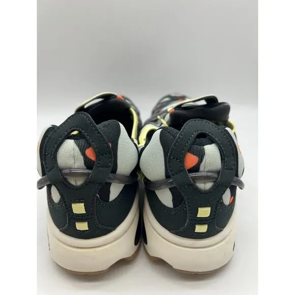 Nike Air Kukini Low Top Sneakers in Light Silver DX8004-001 Men's 11 NEW,