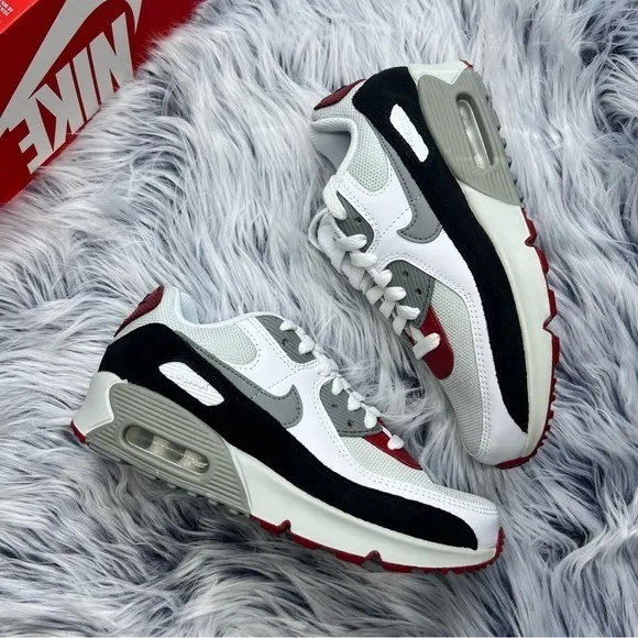 Nike Air Max 90 LTR Sneakers