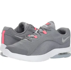 NIKE Air Max Advantage 2 size 7Y color grey metallic silver