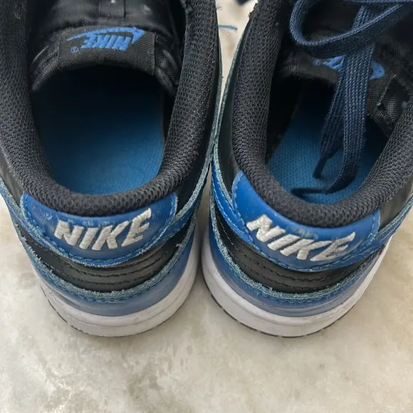 Nike Black and White Low-Top Sneakers