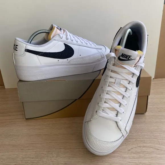 Nike Blazer Low Platform White/Black Snakeskin Women Sneakers- SZ 11