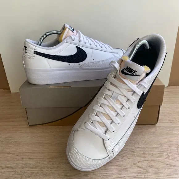 Nike Blazer Low Platform White/Black Snakeskin Women Sneakers- SZ 11