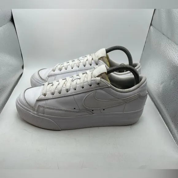 Nike Blazer platform low white womens sneakers size 7.5