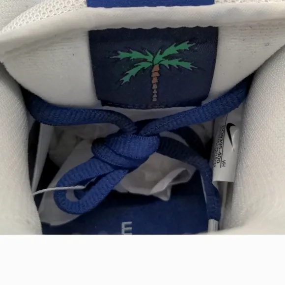 Nike Blue and White Sneakers Low-Top Classic