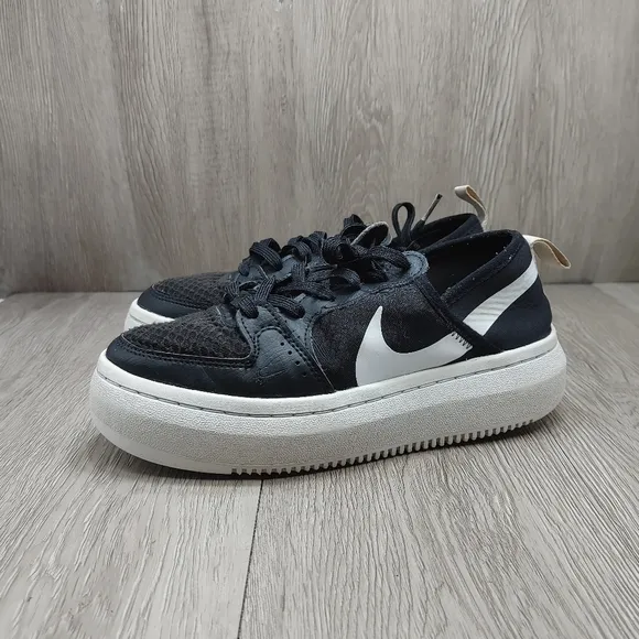 Nike Court Vision Alta Black Platform Sneakers CW6536-001 Women's 6.5