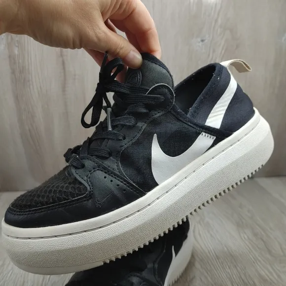 Nike Court Vision Alta Black Platform Sneakers CW6536-001 Women's 6.5