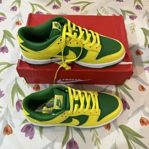 Nike Dunk Low Low-Top Sneakers