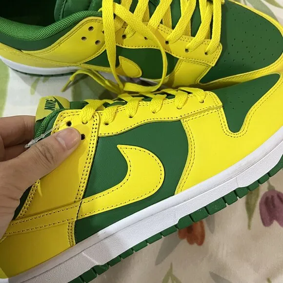 Nike Dunk Low Low-Top Sneakers