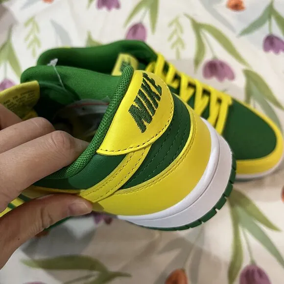 Nike Dunk Low Low-Top Sneakers