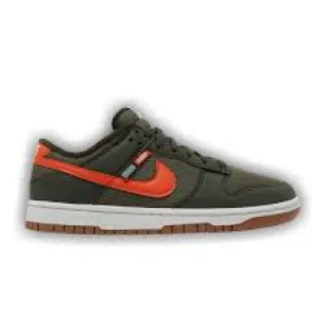 Nike Dunk Low Toasty Sequioa Green and Orange Sneakers with Suede Finish