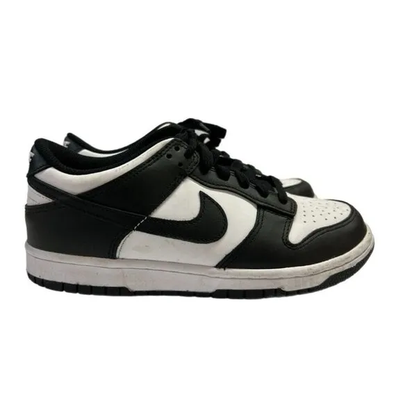Nike Dunk Low Top Sneakers PANDA  Youth Size 6.5