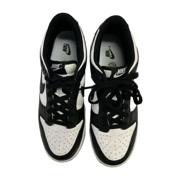 Nike Dunk Low Top Sneakers PANDA  Youth Size 6.5